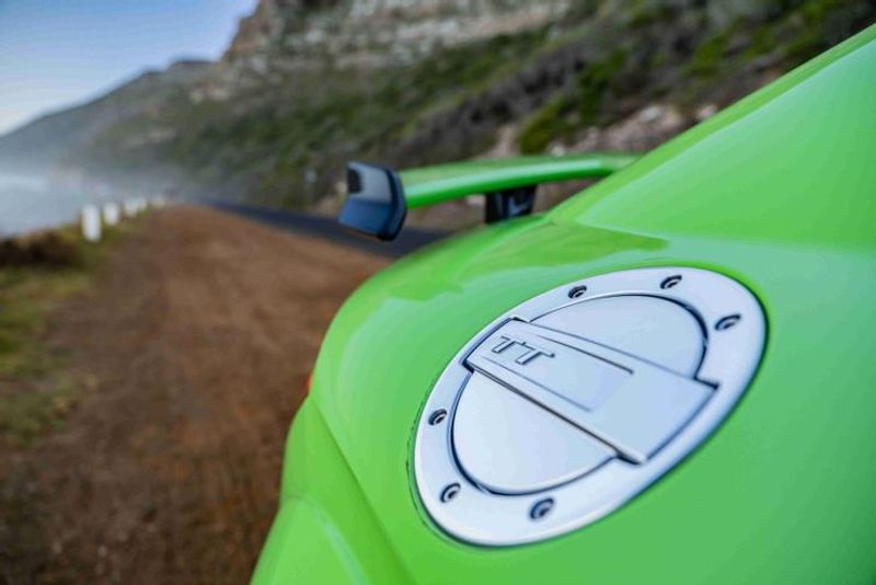 Audi TT RS fuel tank