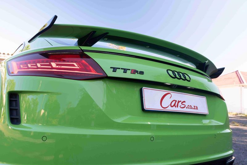 Audi Tt Rs (2021) Review