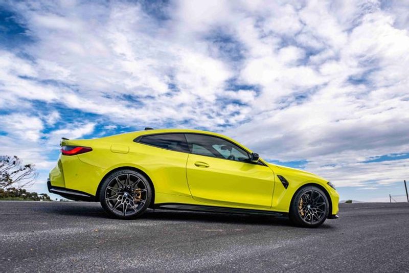 BMW M4 Competition side