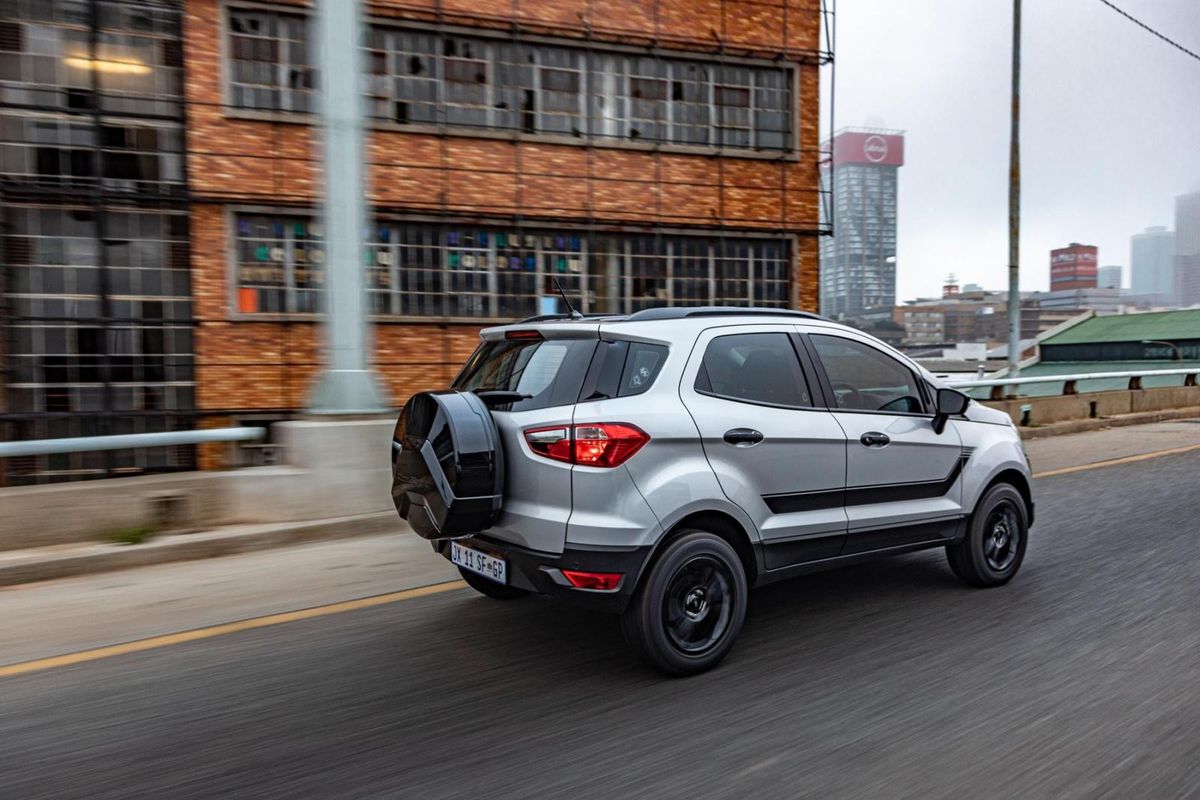 Ford EcoSport Black (2021) Specs & Price