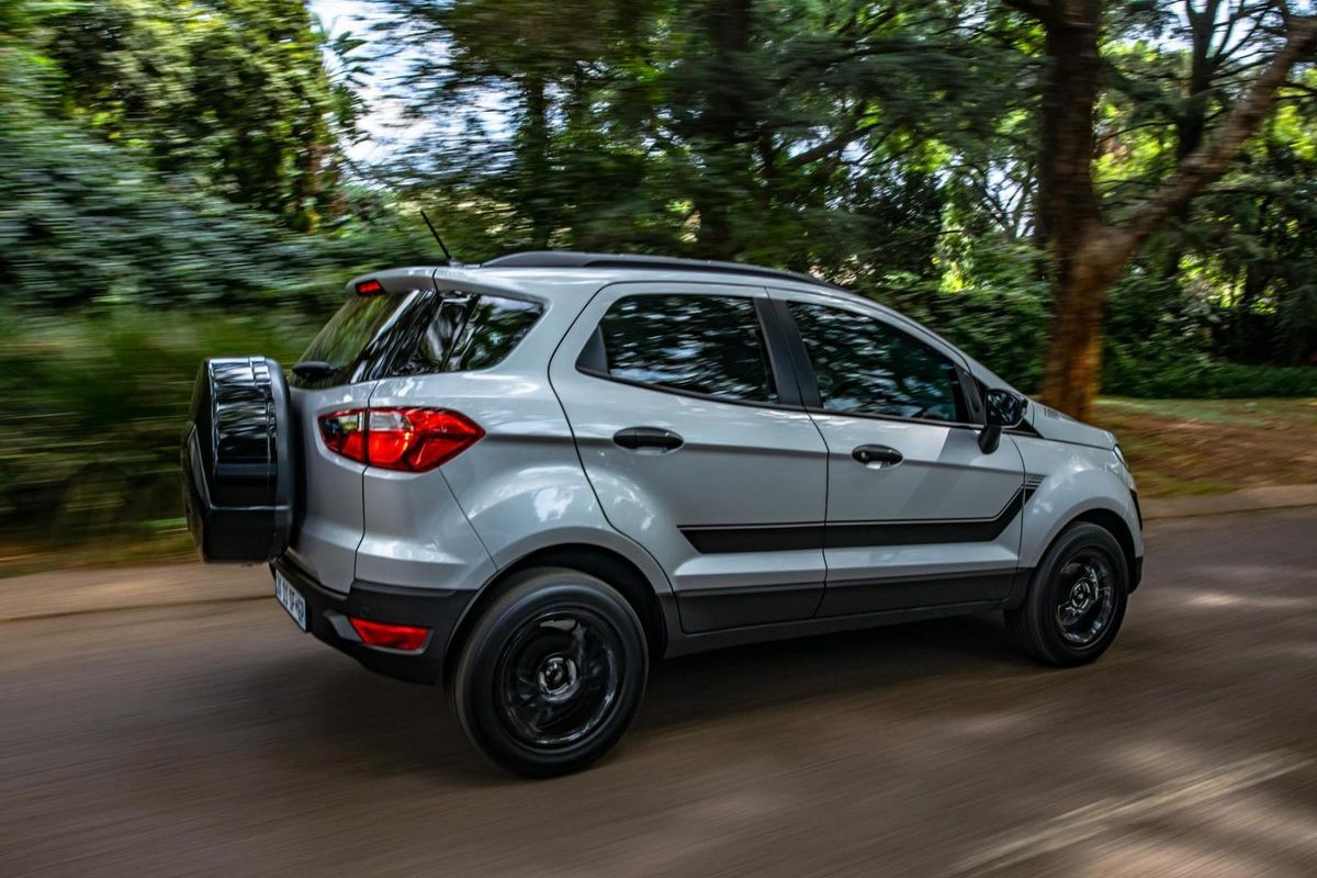 Ford EcoSport Black (2021) Specs & Price