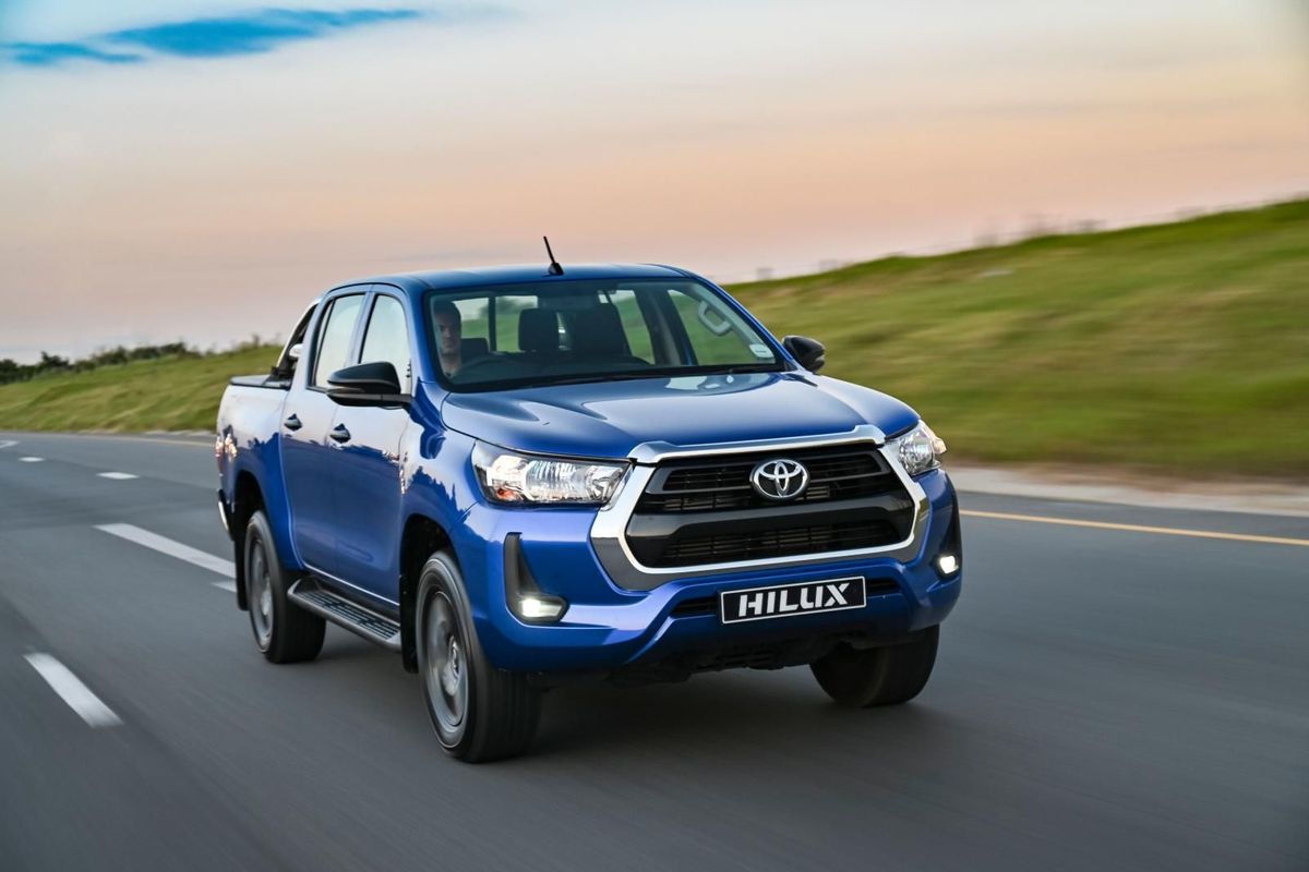 Toyota Hilux Raider (2021) Specs & Price