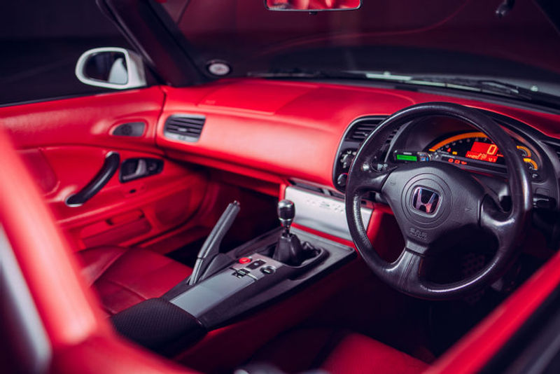 Honda-S2000-interior
