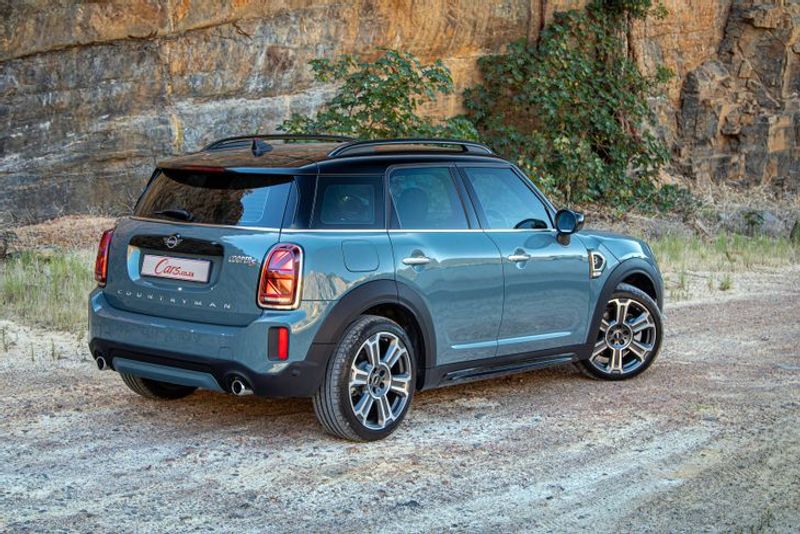 Mini-Countryman-rear 