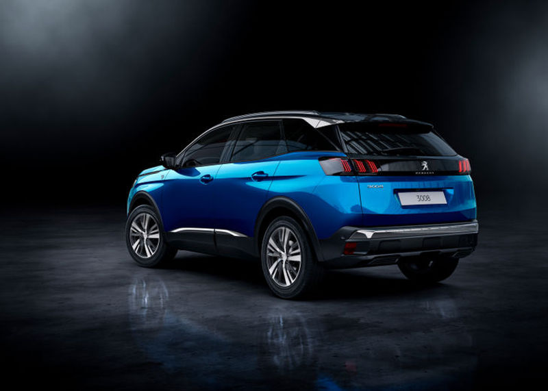 Peugeot-3008-rear