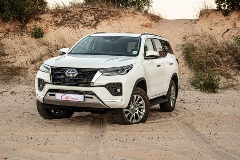 Toyota Fortuner (2021) Review