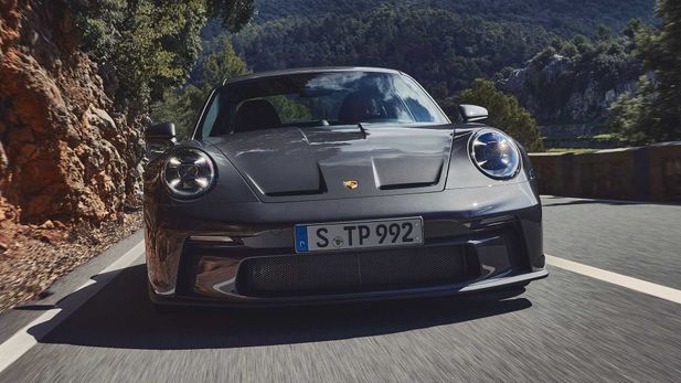 Porsche 911 GT3 Touring Announced