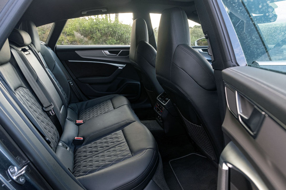 Audi S7 Sportback (2021) Review