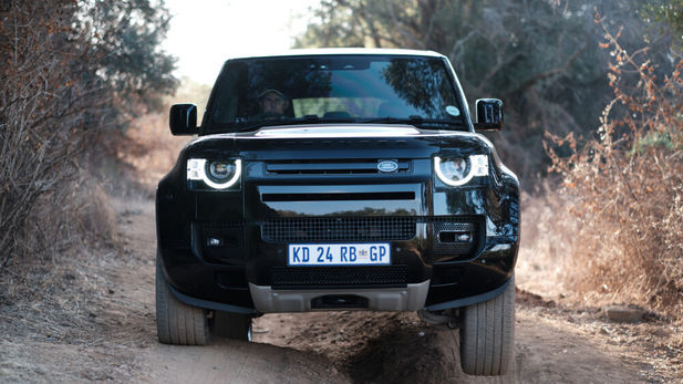 386 kW Land Rover Defender V8 – Price in SA