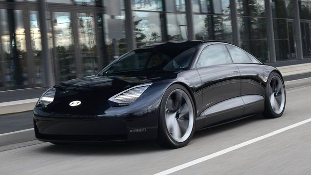 Hyundai Accelerates Shift to EV, Cuts ICE Engines