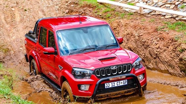 Mahindra Pik-Up S11 Automatic (2020) Specs & Price