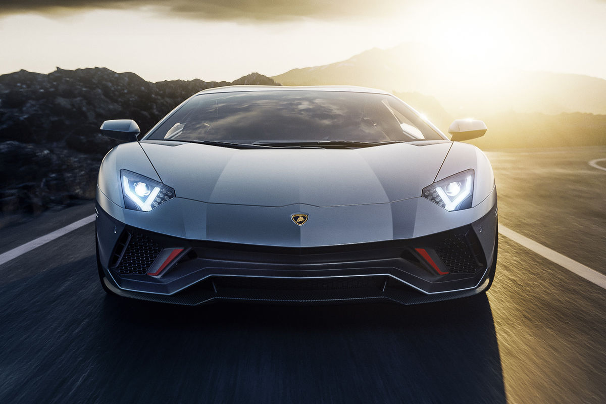 This Aventador is the last Lambo V12