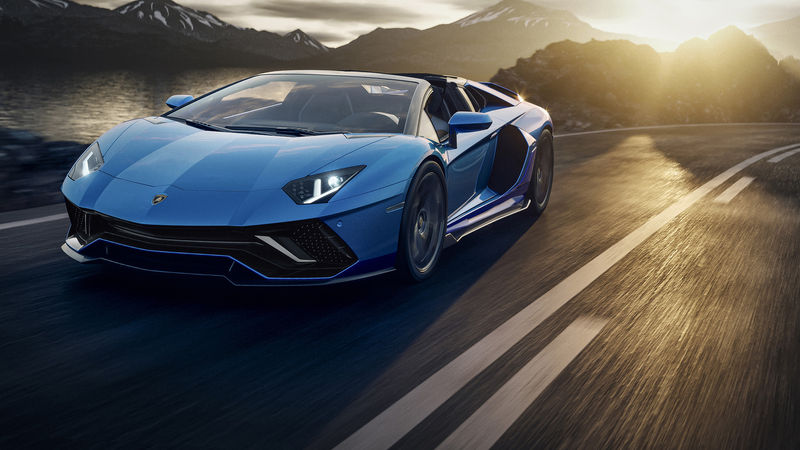 This Aventador is the last Lambo V12