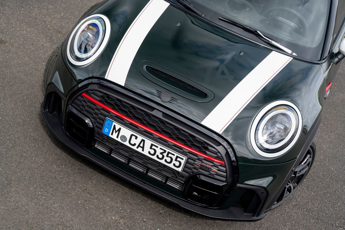 Mini Cooper Anniversary Edition Revealed