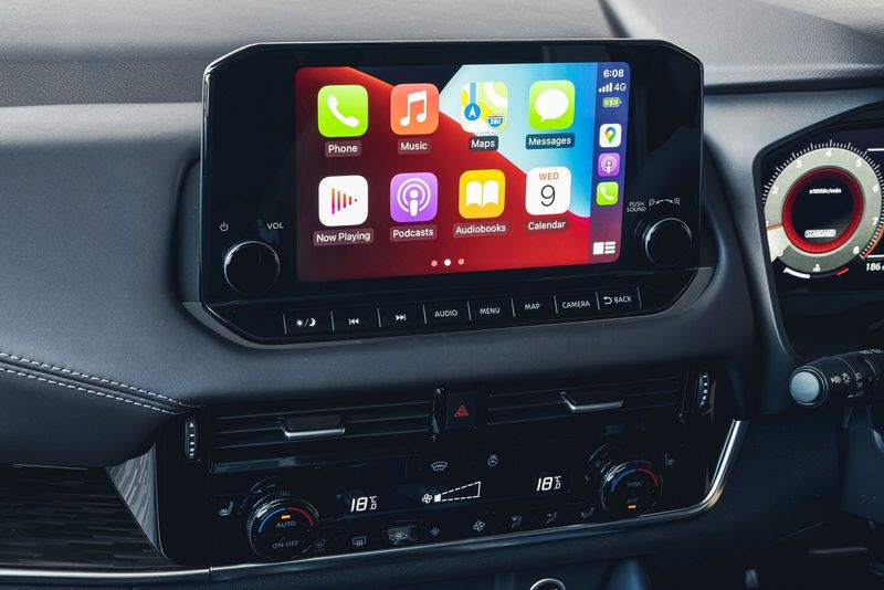 Nissan Qashqai infotainment