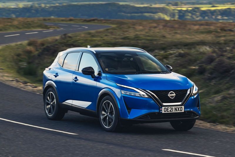 Nissan Qashqai front side