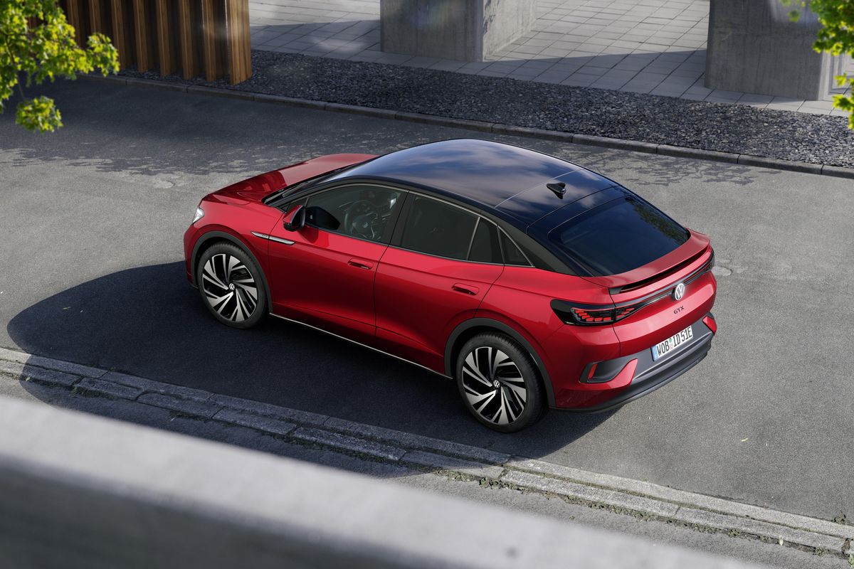 New VW ID.5 Shows Coupe Style