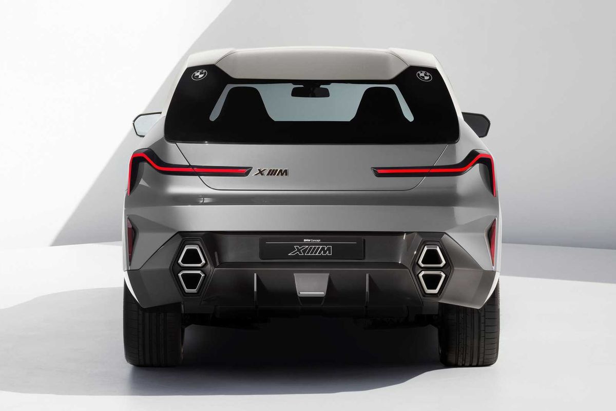BMW Concept XM Previews High-Performance Hybrid SUV