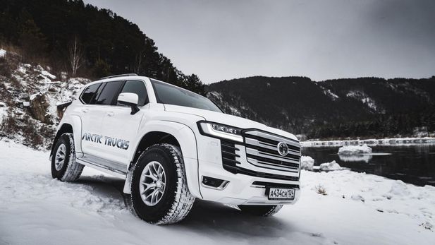 Arctic Trucks makeover for Land Cruiser 300