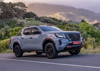 Nissan Navara (2021) Review