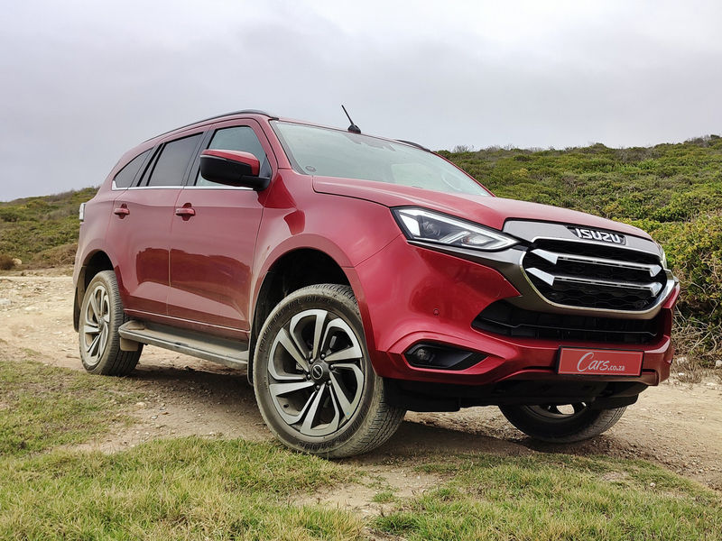 Isuzu MU-X Review