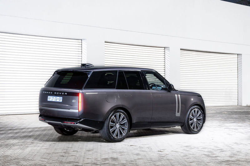 Range Rover (2022) Specs and Price