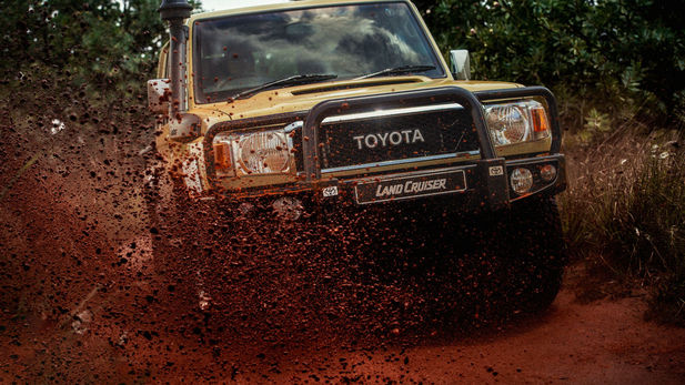 Land Cruiser 79 70th Edition (2022) Launch Review