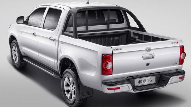 JAC T6 Petrol Bakkie in SA (2022) Specs & Price