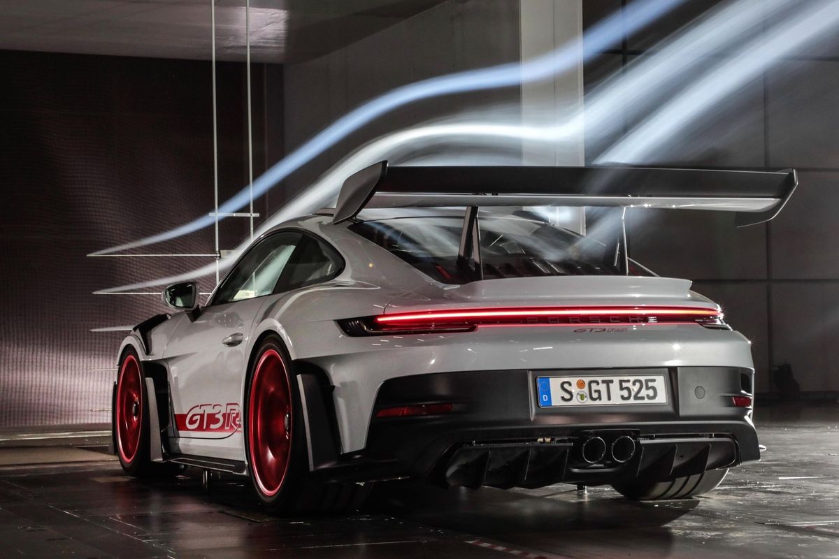 New Porsche 911 GT3 RS Track Weapon Revealed
