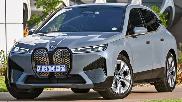How many EVs were sold in SA in the first half of 2022?