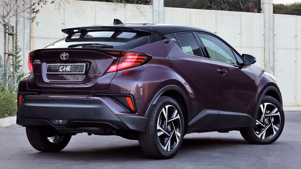 Toyota C-HR (2022) Specs & Price