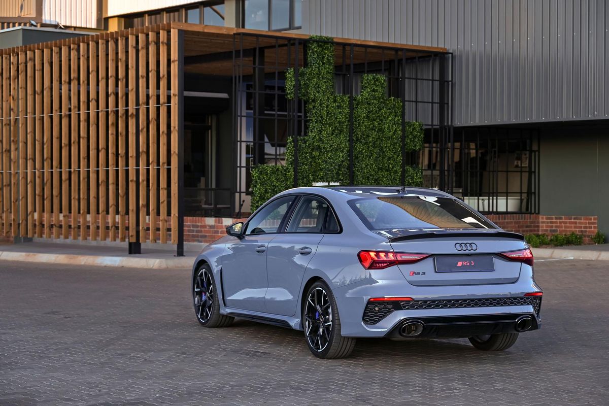 Audi RS3 (2022) Launch Review