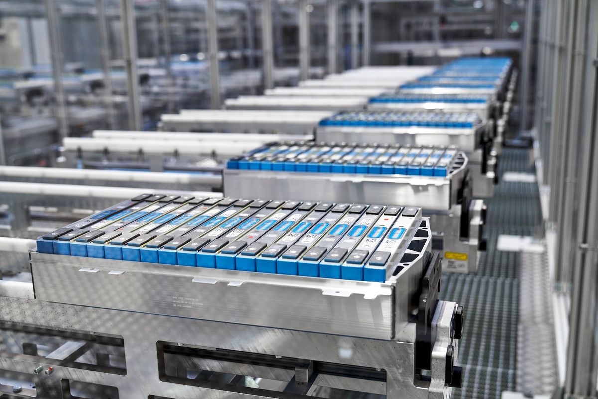 BMW's New Neue Klasse Battery Tech Detailed