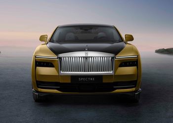 Rolls-Royce Spectre Starts EV Era for the Ultra-Luxury Brand