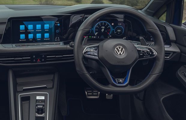 Volkswagen Golf 8 R (2022) Launch Review