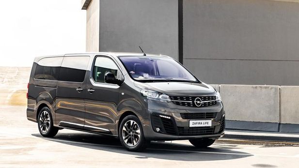 Opel Zafira Life (2022) Review