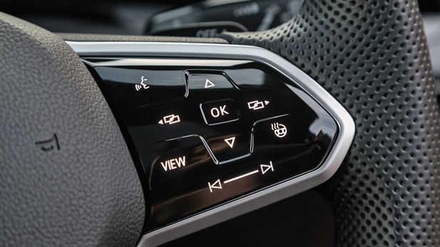 VW Set to Ditch Steering Wheel Touch Controls