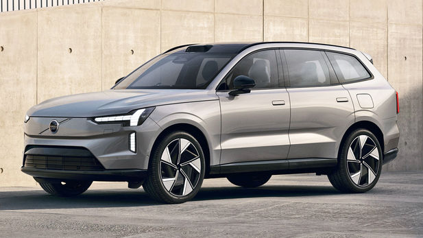 New Volvo EX90 Revealed as Flagship Electric SUV