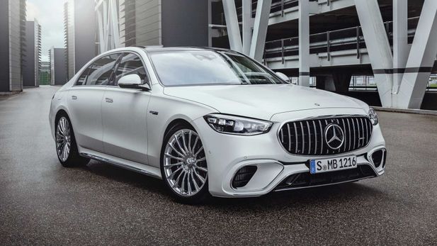 Mercedes-AMG S 63 E Performance Revealed with 590 kW!