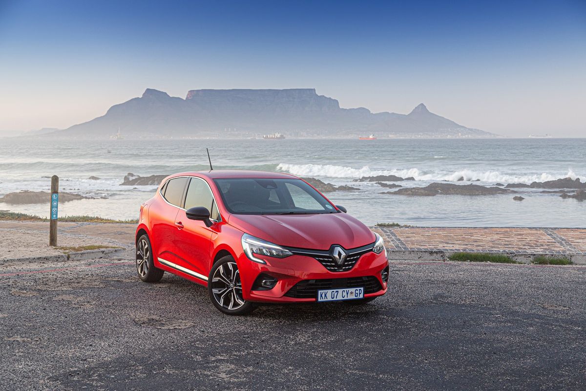 Renault - Living a hatchback in a world of SUVs