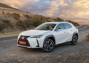 Lexus UX (2023) Review