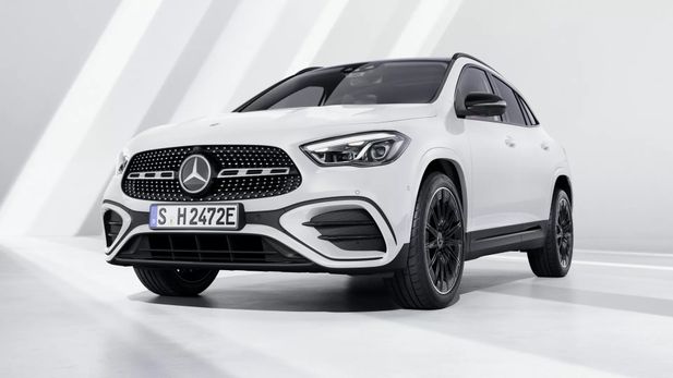 Mercedes-Benz GLA/GLB Updated for 2023