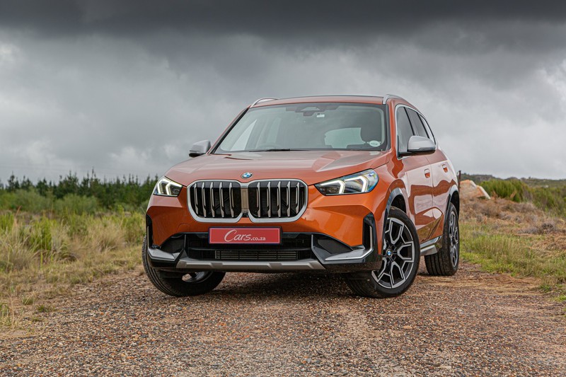 2020 BMW X1 with large double-kidney grille, finished with piano black and light-grey accents.
