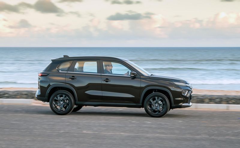 2023 Toyota Urban Cruiser profile view.
