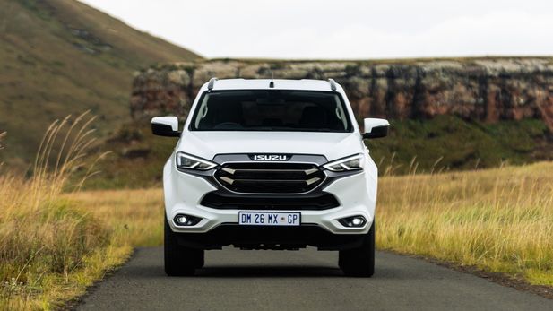 Isuzu MU-X (2023) Launch Review