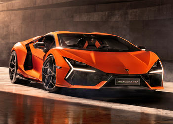 Lamborghini Revuelto (2023) Price & Specs