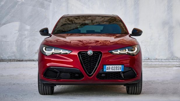 Alfa Romeo Stelvio Updated (2023) Price & Specs 