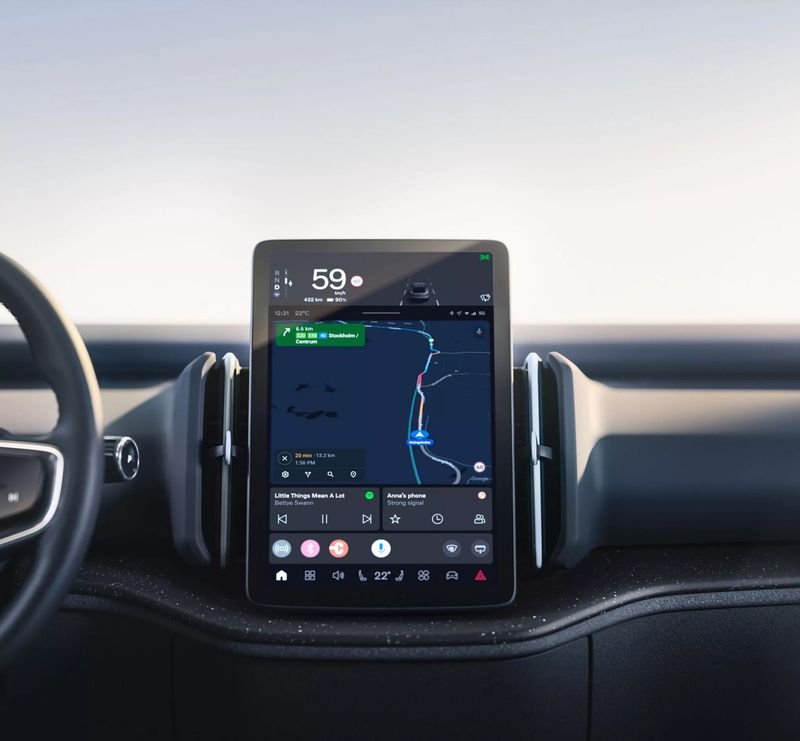 Volvo EX30 Google services