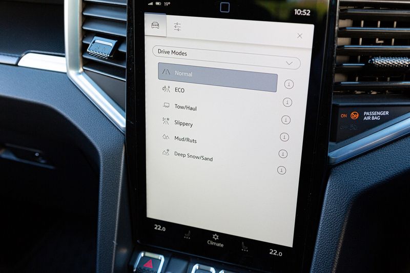 The Amarok Panamericana offers a multitude of off-road drive modes.