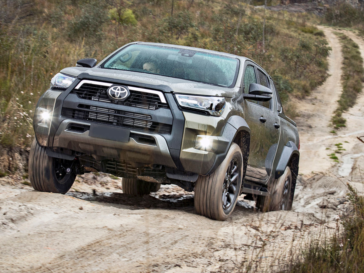 Toyota Hilux Mild-Hybrid Powertrain: Initial Details Released